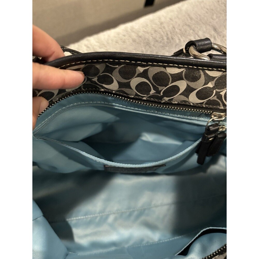 Coach Chelsea Gray & Black Opt Art XL Weekender/Diaper Bag Carryall Tote - Picture 16 of 16